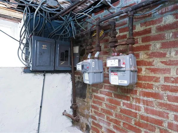 212 Saint Mary's Avenue image 32 of 45