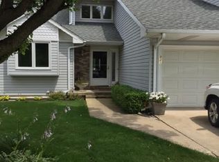 821 Gloucester Ct, Bourbonnais, IL 60914