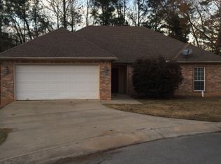 510 Hawthorne St, Benton, AR 72015
