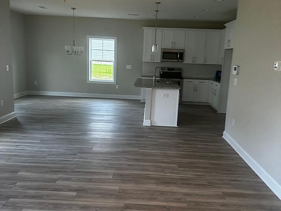 5th image of 118 Old Montague Way