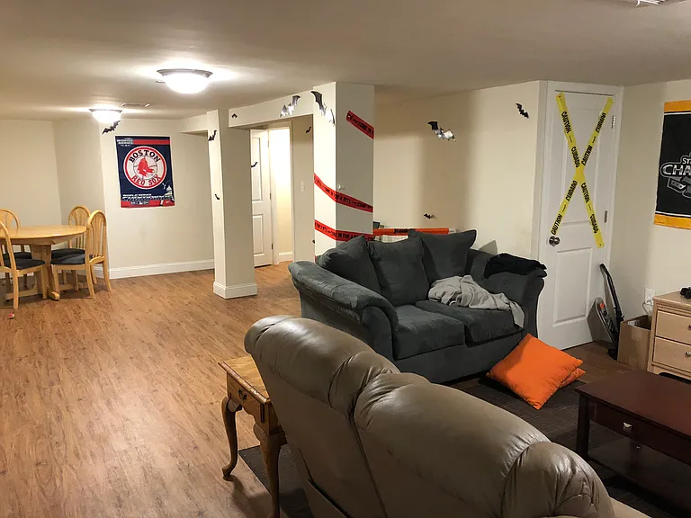 115-117 Webster Ave #2 — Photo 5