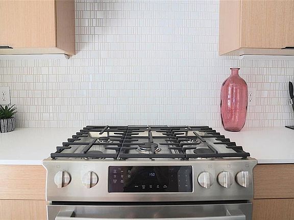 5th image of 2908 Govalle Ave #A