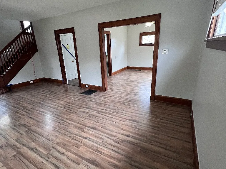 324 Tuscarawas Ave NW — Photo 6