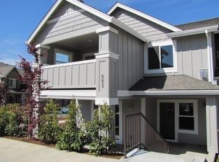 553 Plum Ridge Ct, Ashland, OR