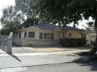 9519 Sandusky Ave, Pacoima, CA 91331