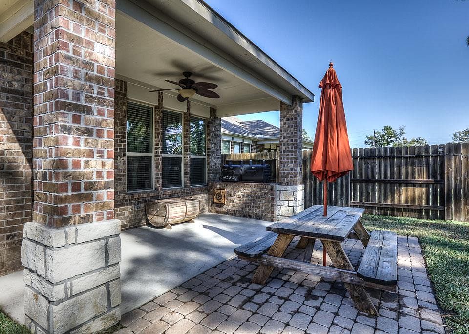 1st image of 16654 Lake Aquilla Ln