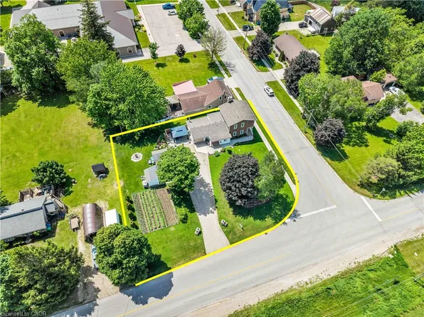 117 Helena St, West Grey, ON N0G 1C0