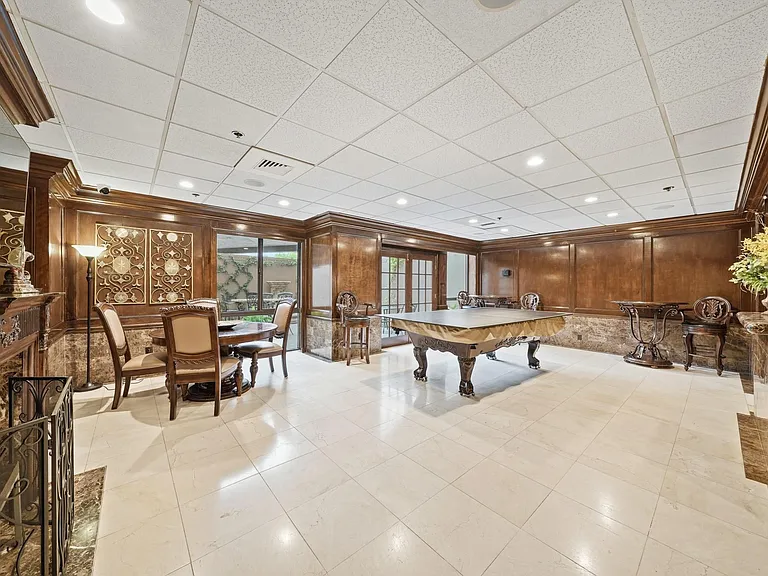 3525 Sage Rd #304 — Photo 31