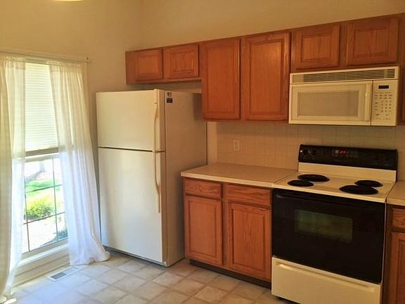 5th image of 5540 Burnhill Dr
