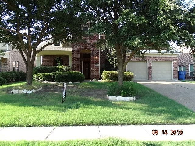 1st image of 15136 Regal Oak Ln