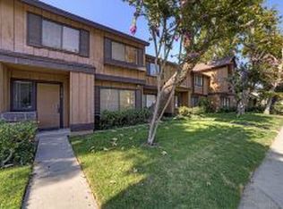 20127 Leadwell St UNIT 4, Winnetka, CA 91306