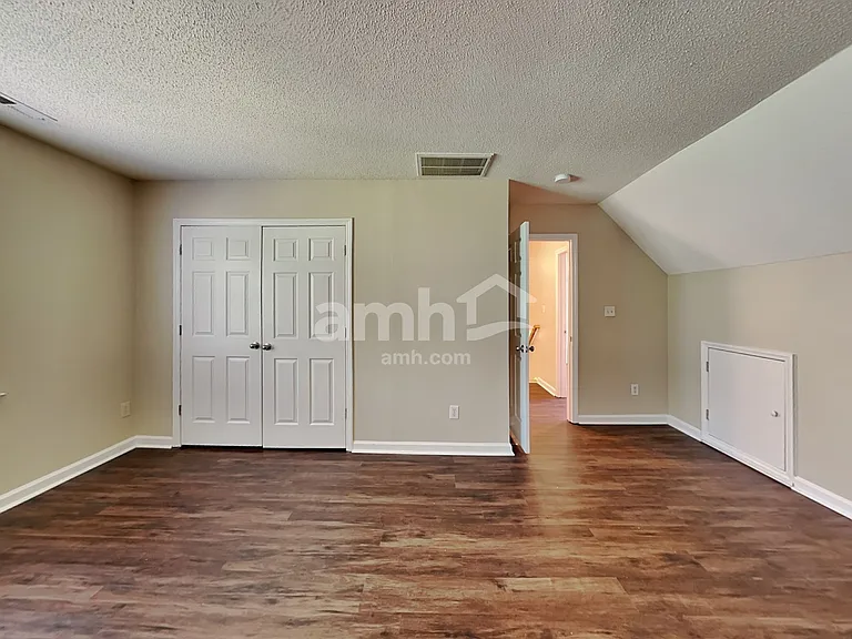 104 Trailing Oak Trl — Photo 20