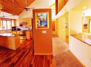 2504 Sheffield Cir N, Minnetonka, MN 55305