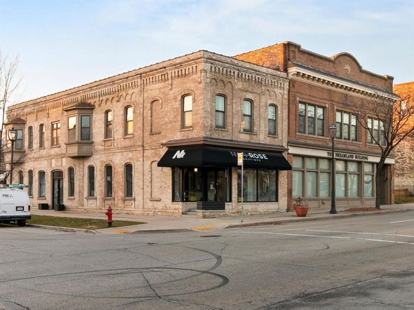 Milwaukee WI Condos & Apartments For Sale - 122 Listings | Zillow