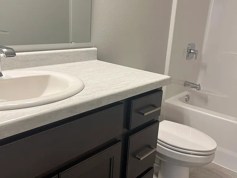 1896 Tobi Ln — Photo 18