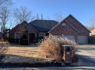 120 Seminole Ln, Maumelle, AR 72113