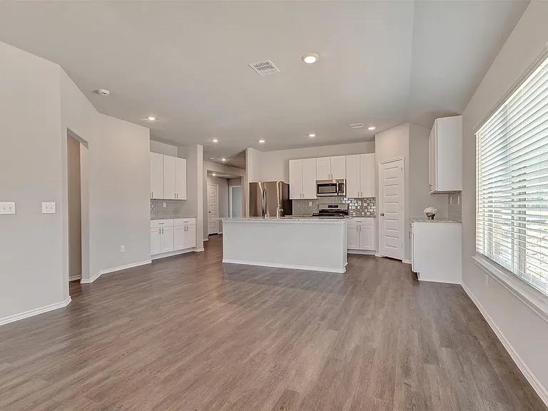 261 Gallant Front Ln — Photo 18
