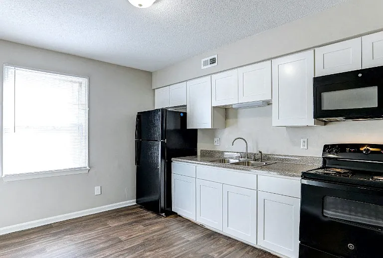 Trails Corner Apartments — Photo 20