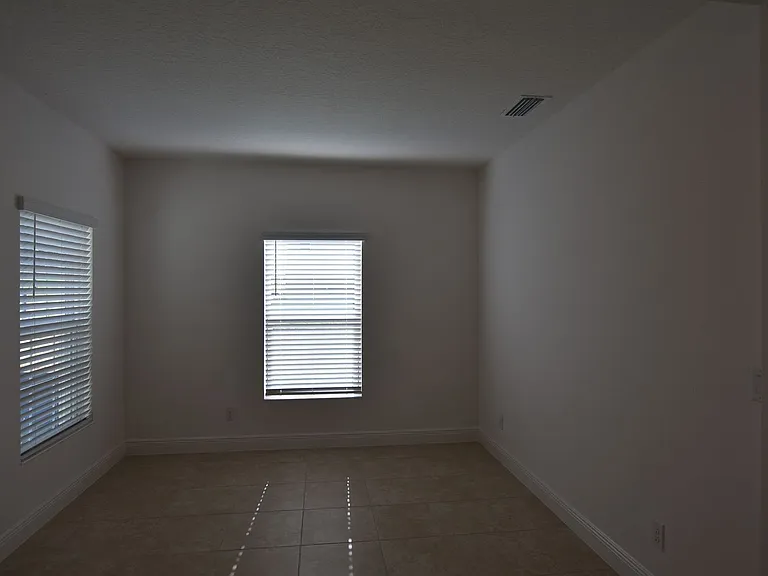 1197 Cavender Creek Rd — Photo 11