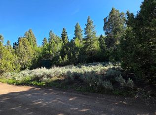 1408 E Spring Creek Dr, Springdale, UT 84767