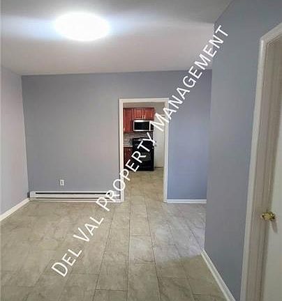 4th image of 3860 N Smedley St