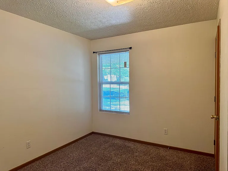100-106 Shannon Valley Dr — Photo 7