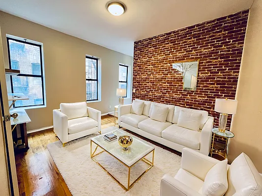 Rented by Charles Coutinho LLC | media 1