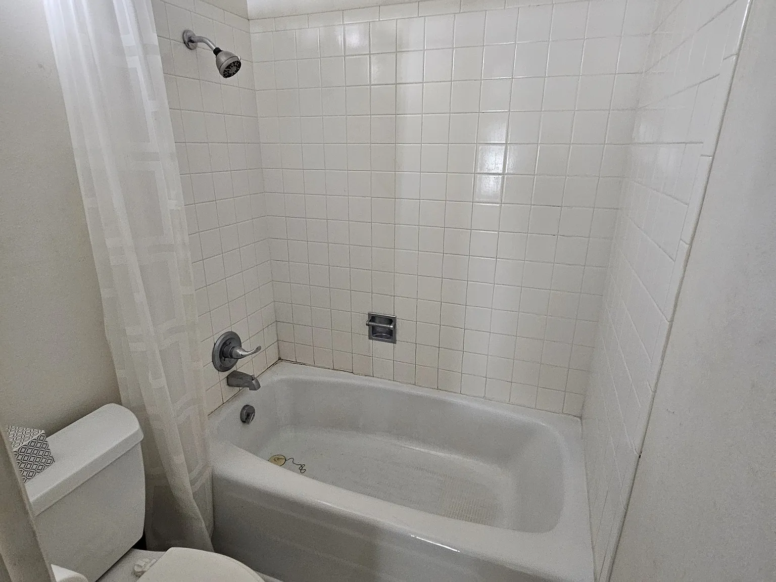 2 bed, 1100 sqft, $3,000 — Photo 3