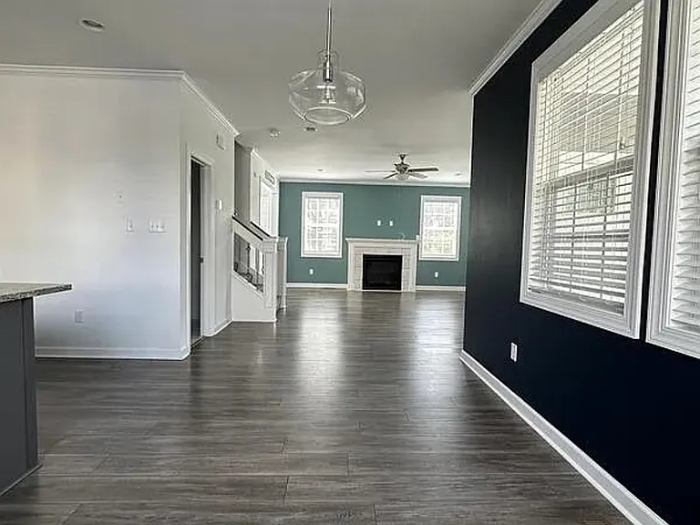 2714 Pleasant Ave — Photo 14