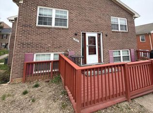 9526 Hagel Cir, Lorton, VA