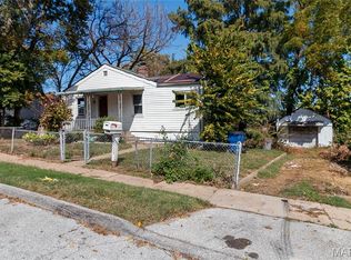 9739 McDowell Pl, Saint Louis, MO 63114
