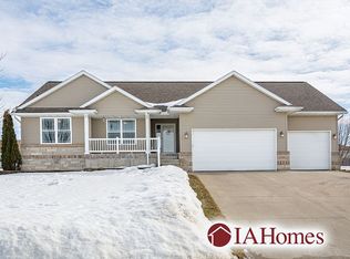 310 Grace Ave, Urbana, IA 52345