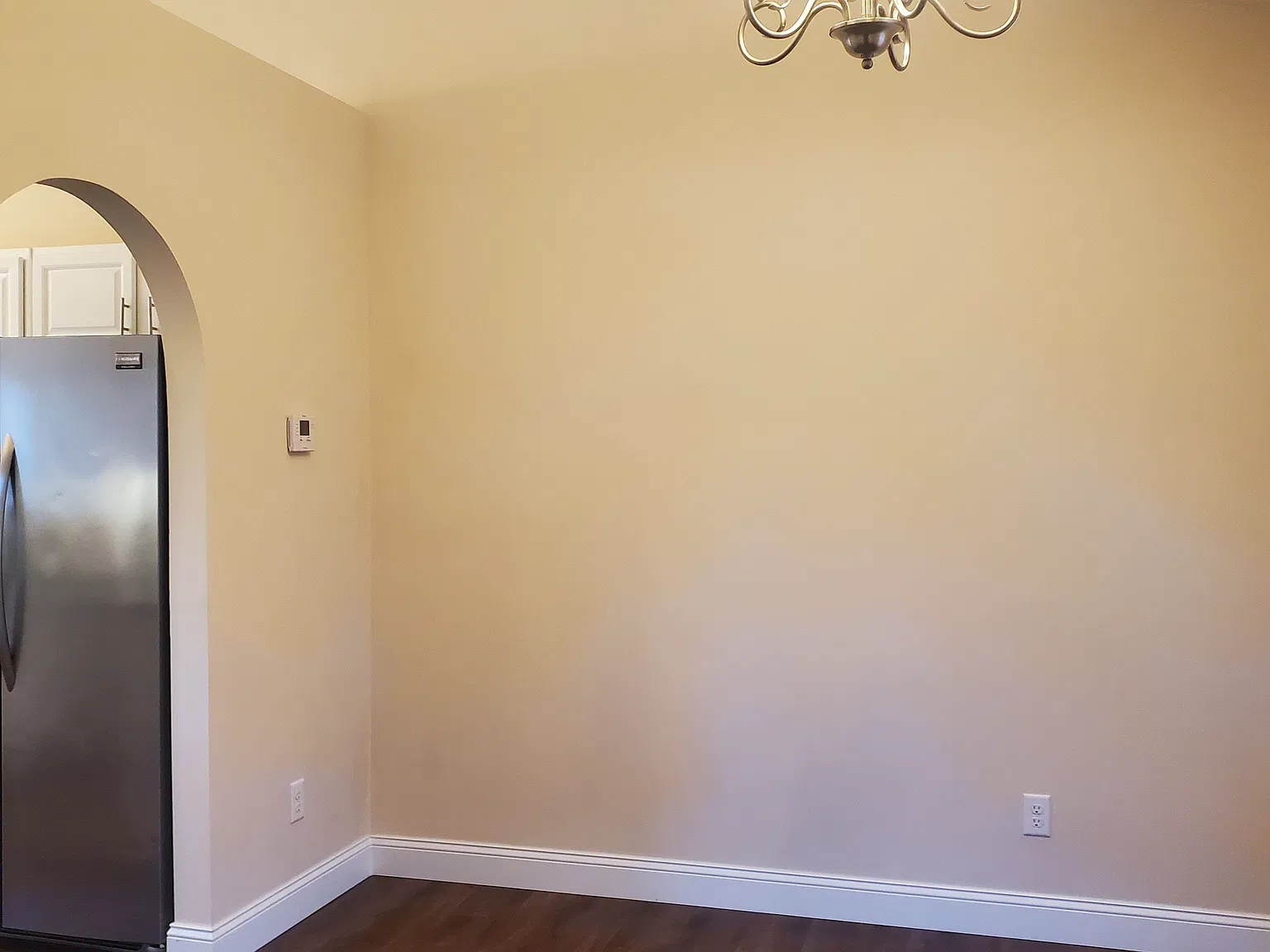 4 bed, 3.5 bath, 2698 sqft, $2,550 — Photo 3