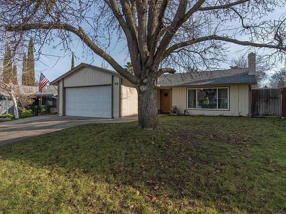 3rd image of 7824 Wooddale Way