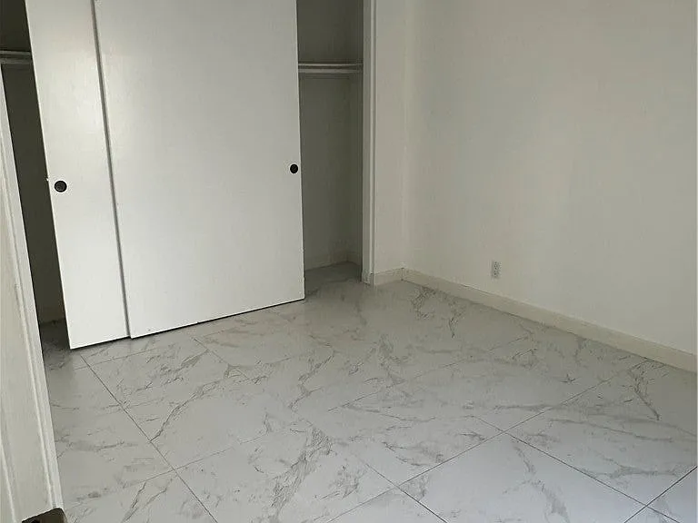 11 Pebblewood — Photo 17