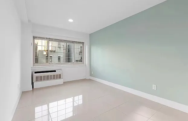 Rented by Corcoran | media 2