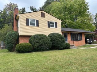 5931 Janda Dr, Roanoke, VA 24019