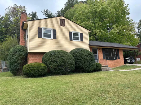 5931 Janda Dr, Roanoke, VA 24019