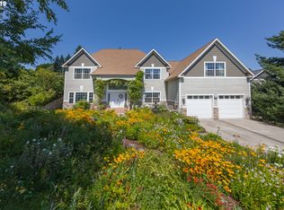 3550 Broken Tee Dr, Hood River, OR 97031