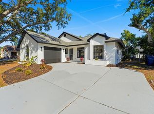 5737 Deer Hollow Ln, Sarasota, FL 34232