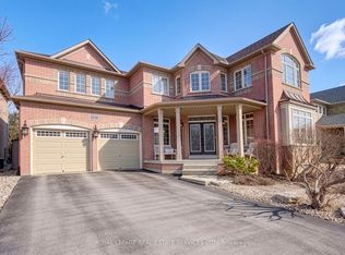 2219 Wuthering Heights Way, Oakville, ON L6M 0A3