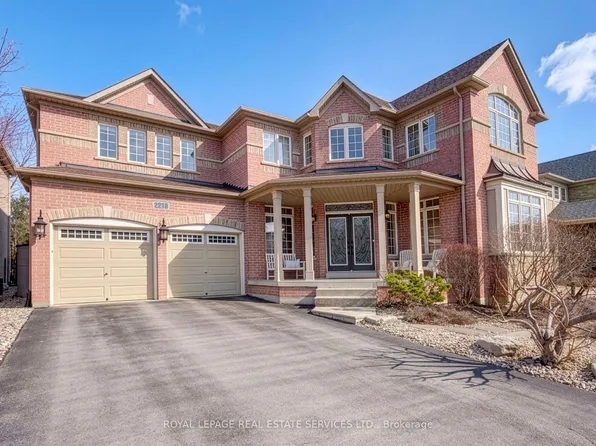 2219 Wuthering Heights Way, Oakville, ON L6M 0A3