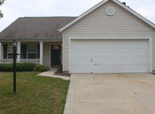 12303 Carriage Stone Dr, Fishers, IN
