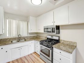 Park Lane Apartments