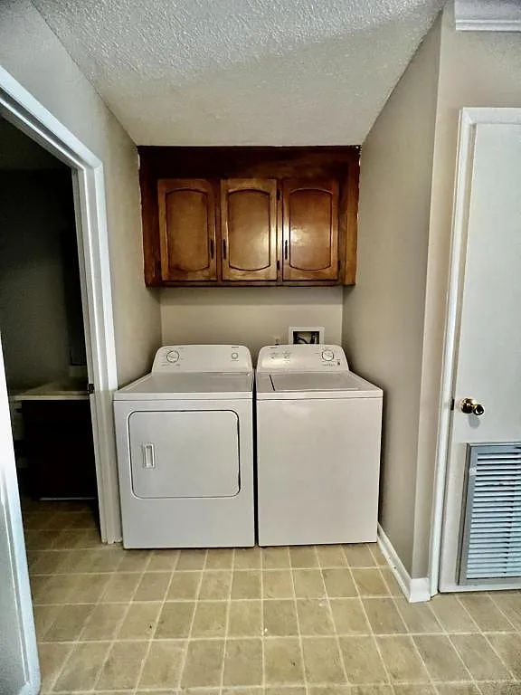 20 Anthony Cir — Photo 3