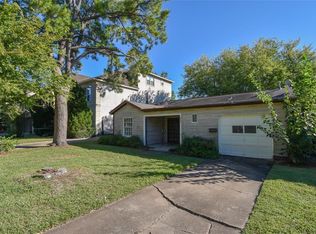 5217 Chestnut St, Bellaire, TX 77401