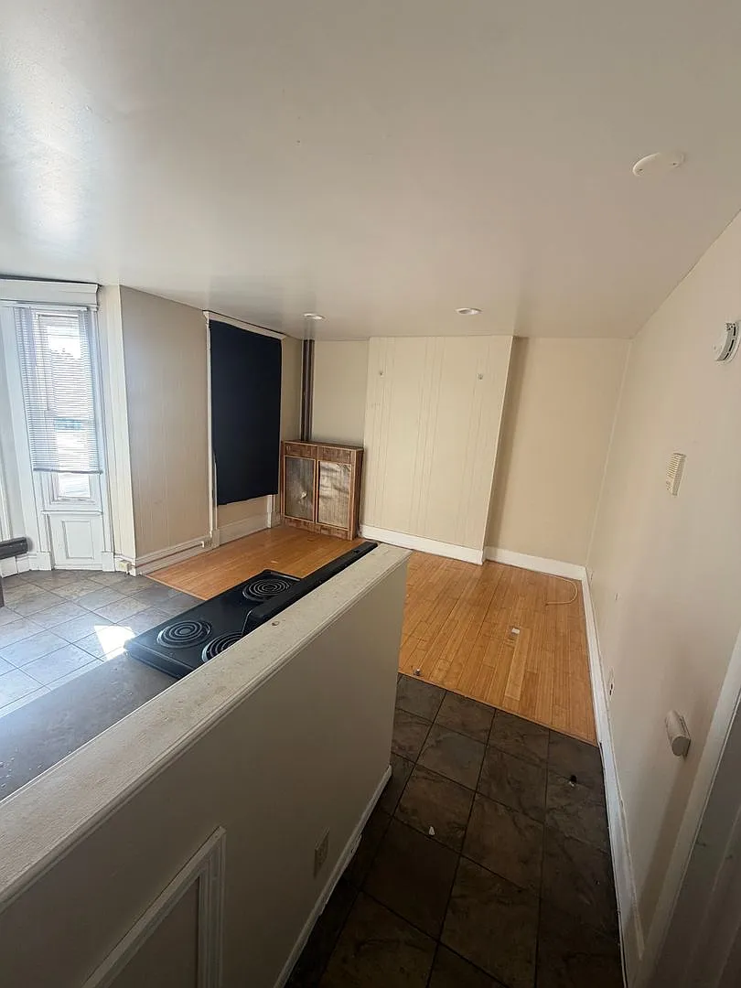 773 Madison Avenue — Photo 2