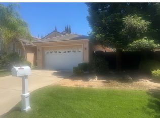 9524 N Woodrow Ave, Fresno, CA 93720