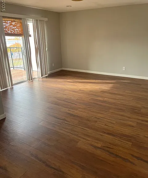 870 Avenue B #205 — Photo 5