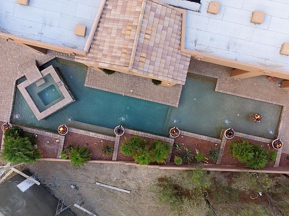 5th image of 2706 Huntington Dr